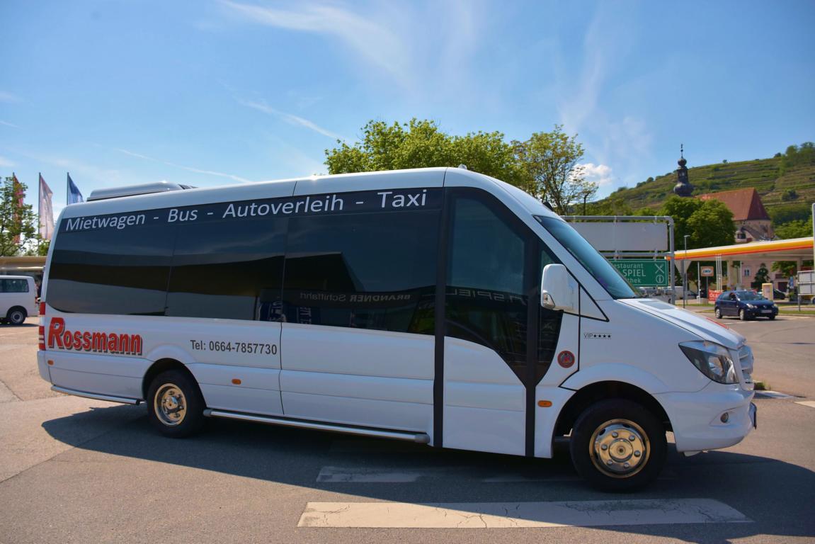 Mercedes Sprinter von Rossmann Mietwagen aus sterreich im Mai 2018 in Krems.