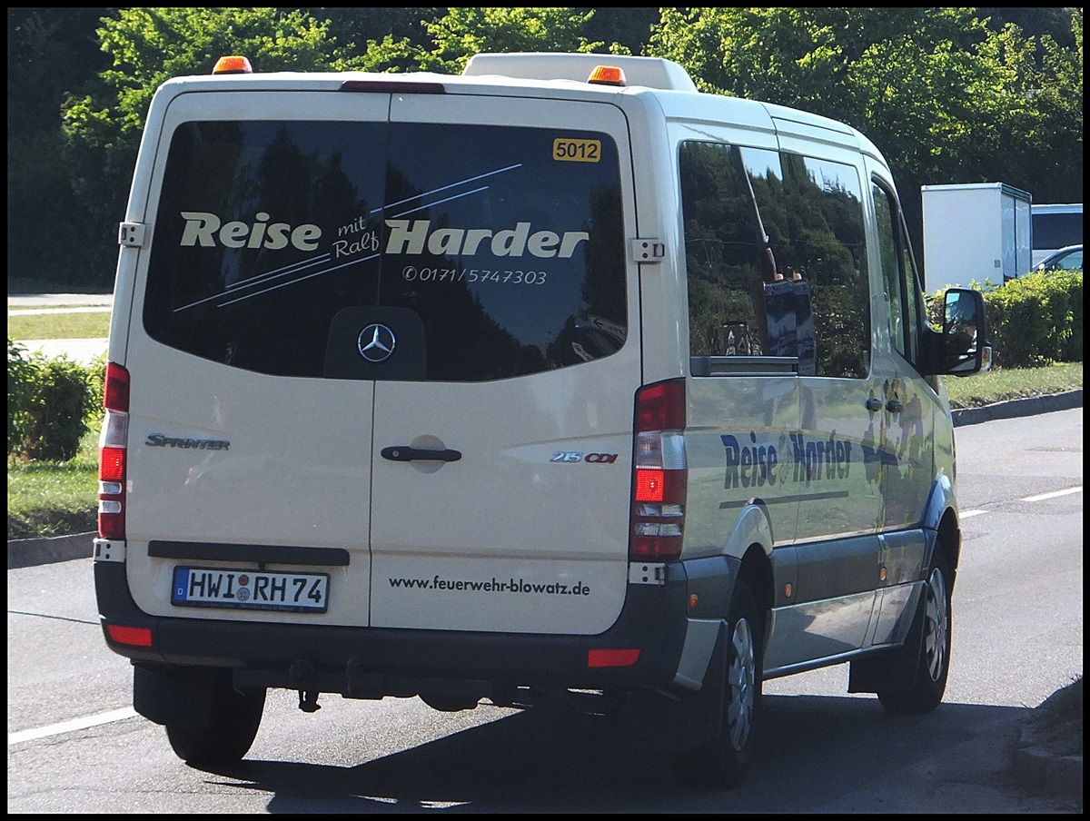 Mercedes Sprinter von Taxi-Harder aus Deutschland in Sassnitz.