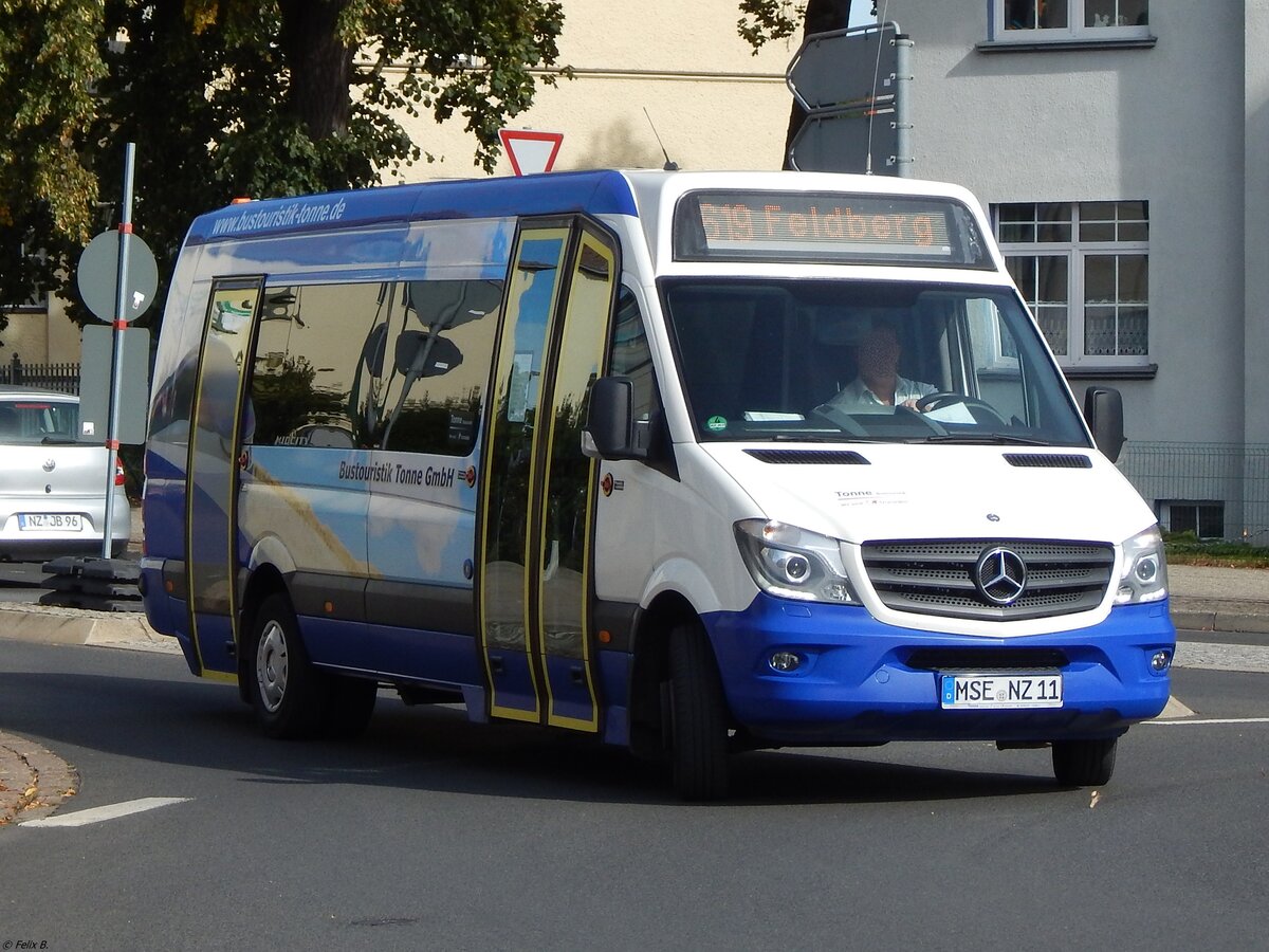 Mercedes Sprinter von Tonne aus Deutschland in Neustrelitz.