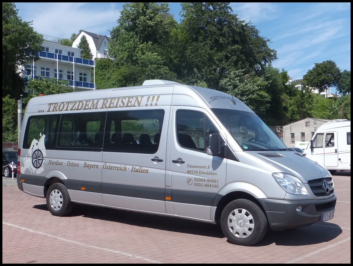 Mercedes Sprinter von Trotzdem Reisen aus Deutschland im Stadthafen Sassnitz.