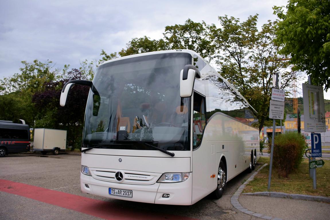 Mercedes Tourismo von Alpenland Reisen aus der BRD.