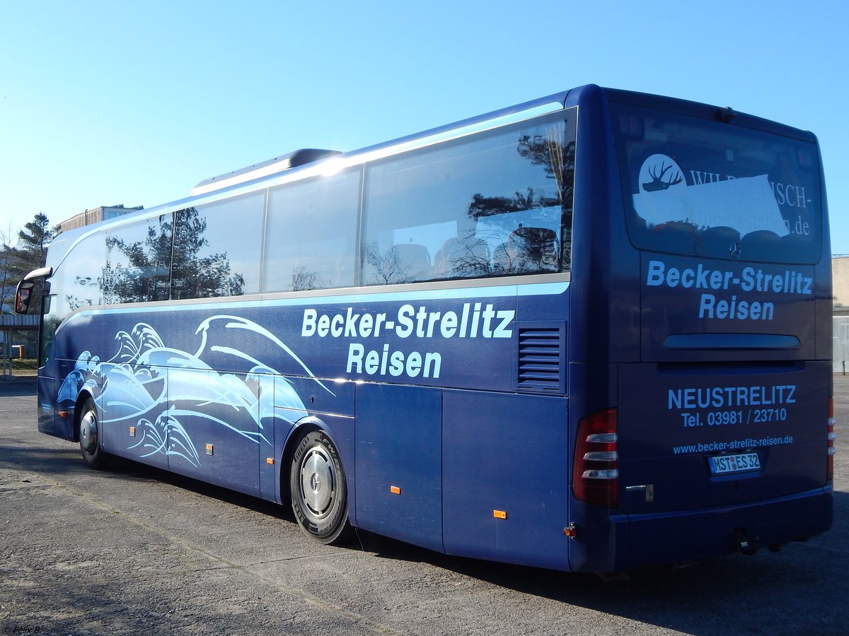 Mercedes Tourismo von Becker-Strelitz Reisen aus Deutschland in Neubrandenburg. 