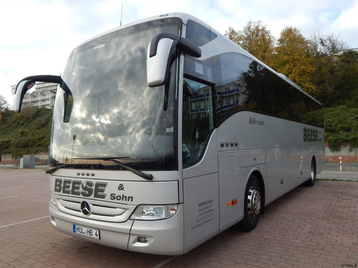 Mercedes Tourismo von Beese & Sohn aus Deutschland im Stadthafen Sassnitz.