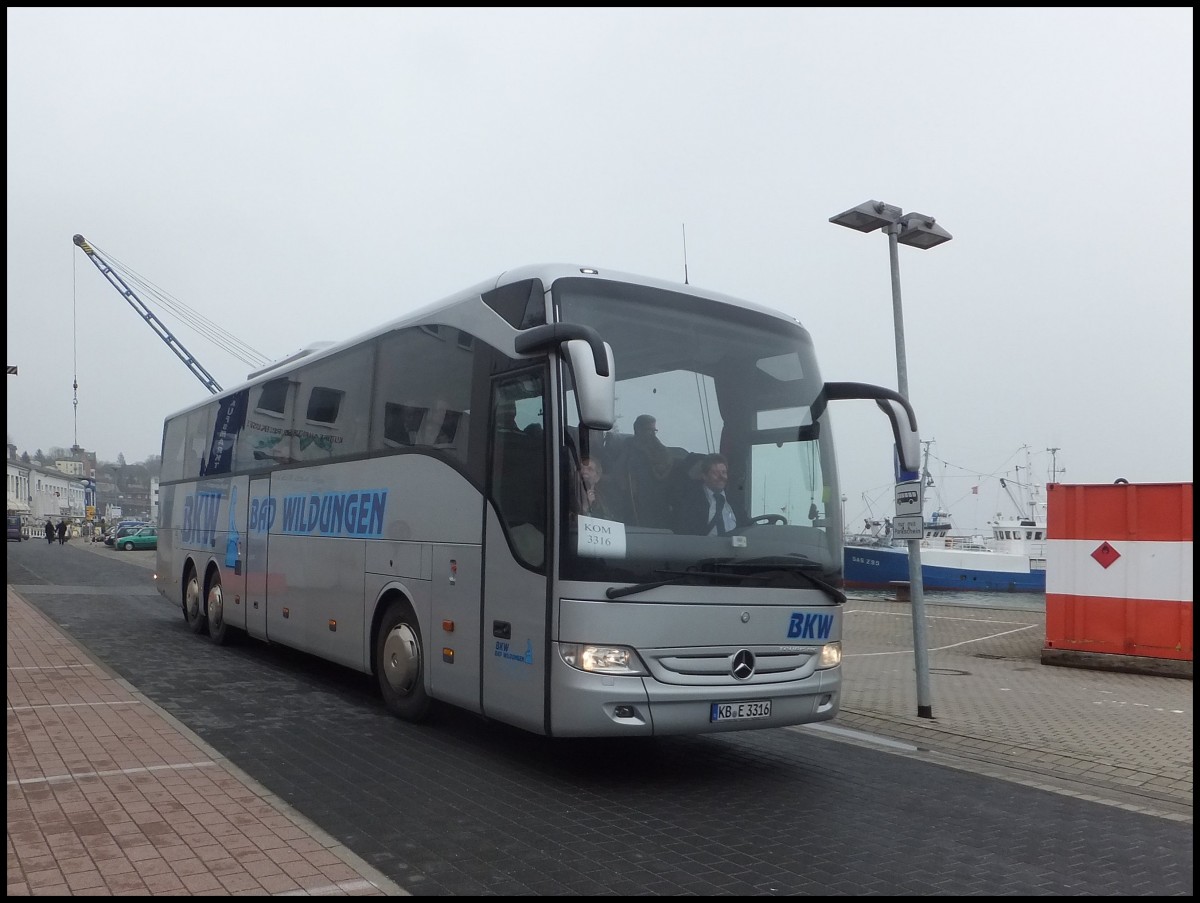 Mercedes Tourismo von BKW Bad Wildungen aus Deutschland im Stadthafen Sassnitz.