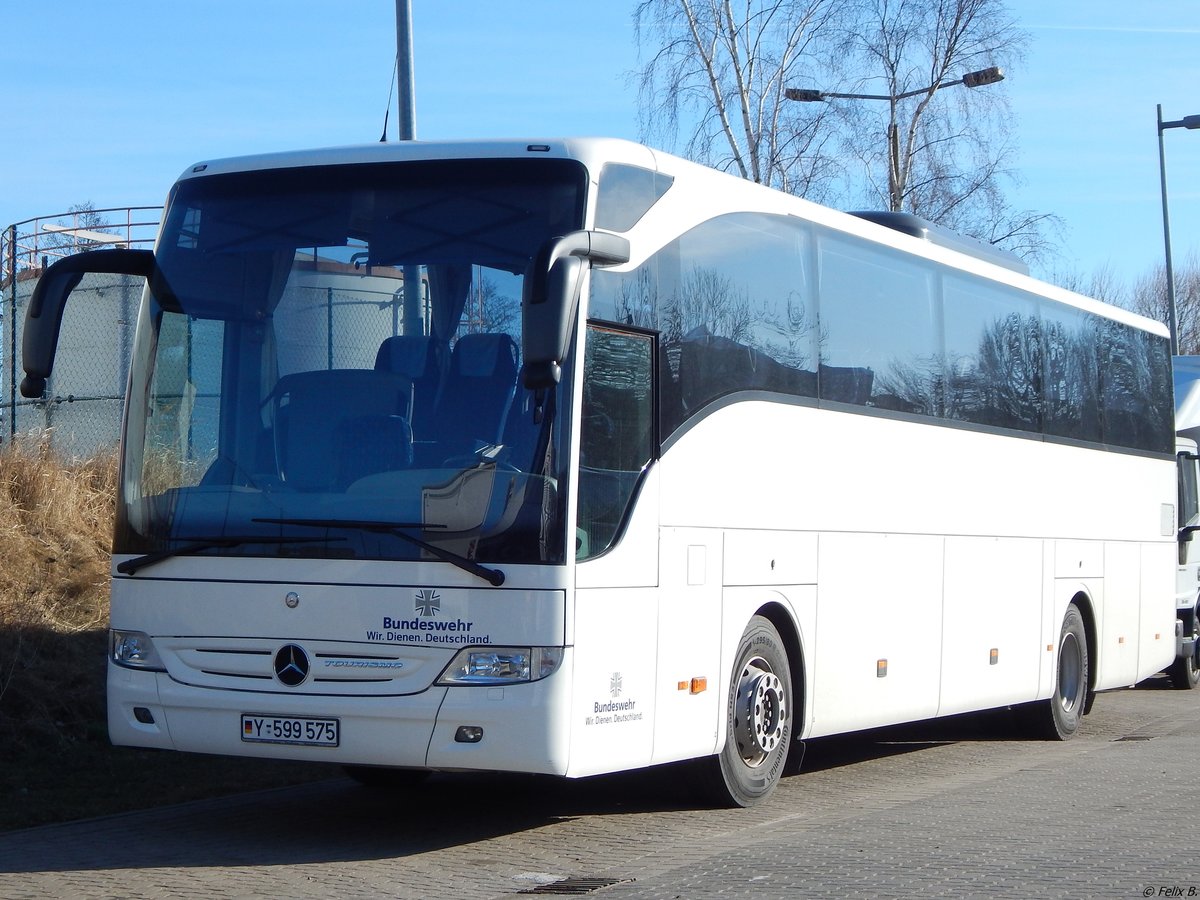 Mercedes Tourismo der Bundeswehr in Neubrandenburg.