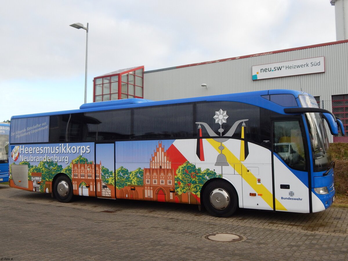 Mercedes Tourismo der Bundeswehr in Neubrandenburg. 