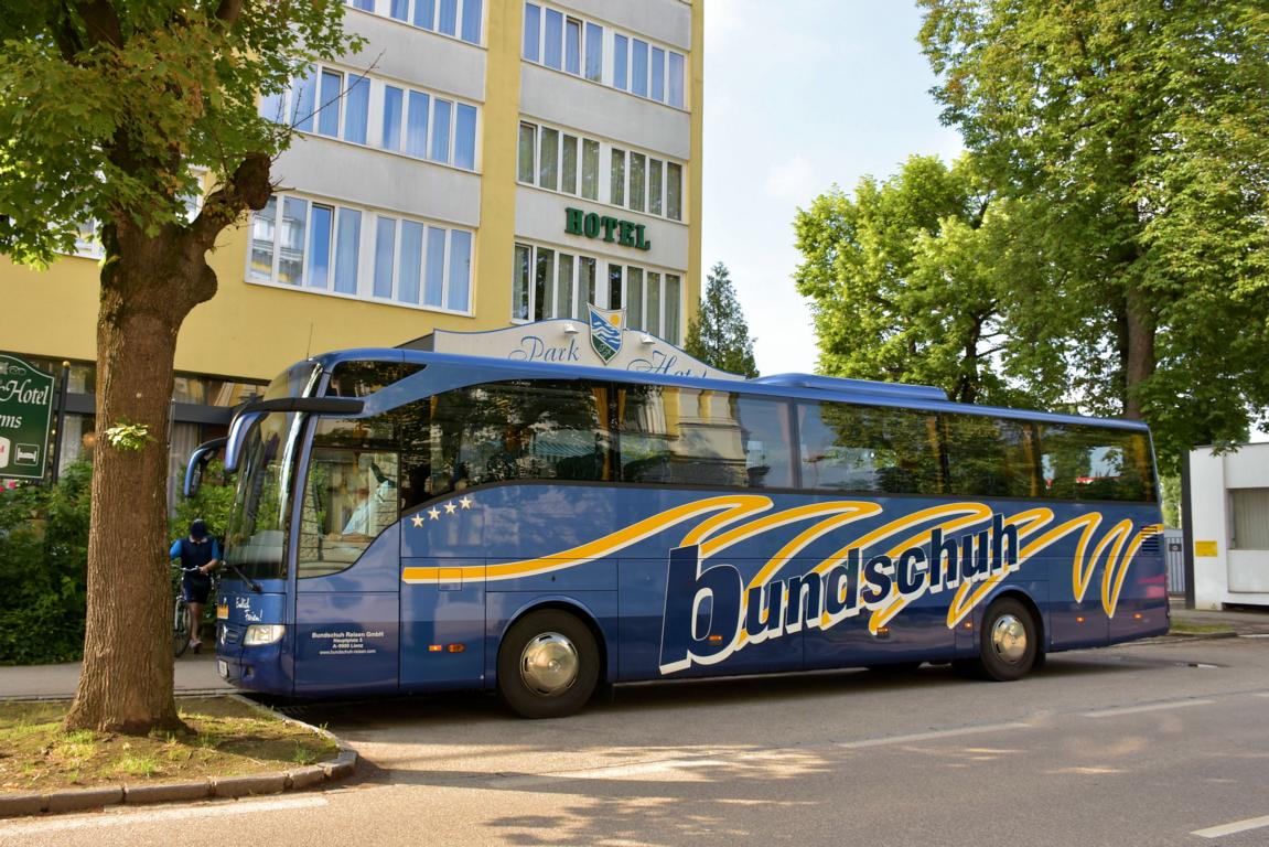 Mercedes Tourismo von Bundschuh Reisen aus sterreich 2018 in Krems.