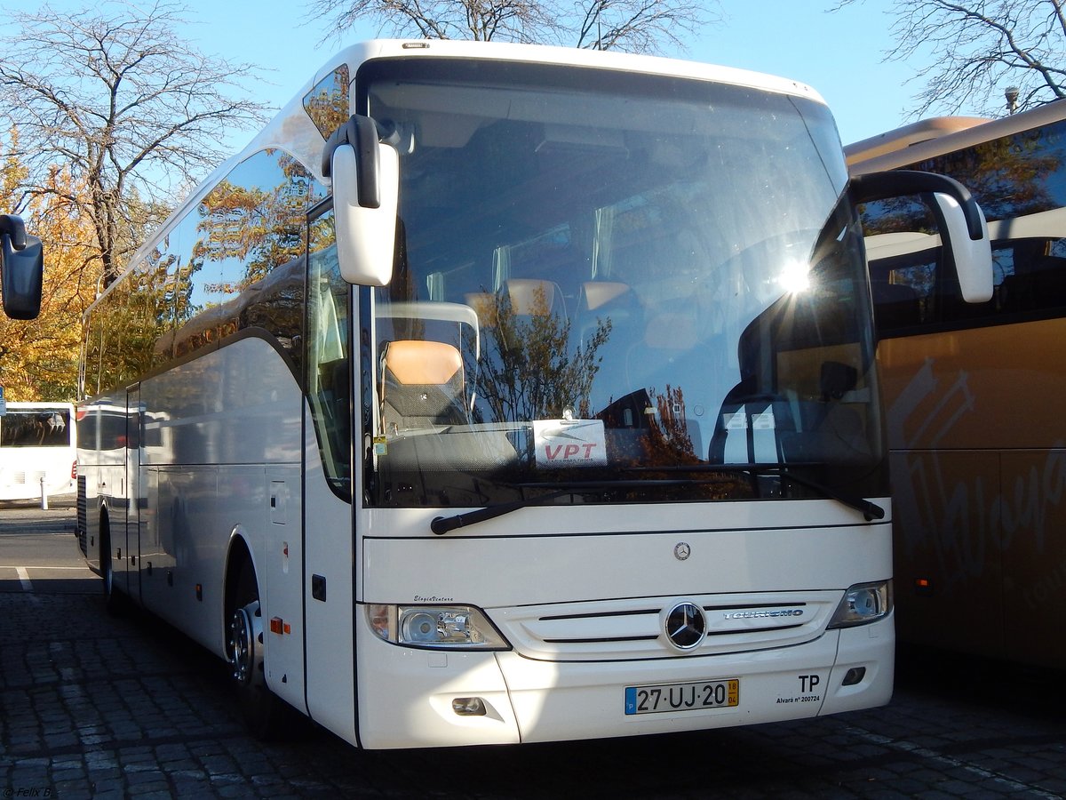 Mercedes Tourismo von Elogiaventura aus Portugal in Berlin.