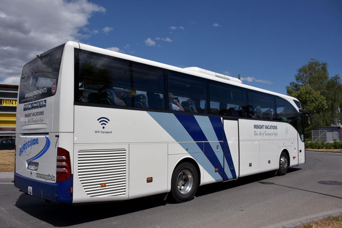 Mercedes Tourismo von Euroguide.hu Reisen 06/2017 in Krems.