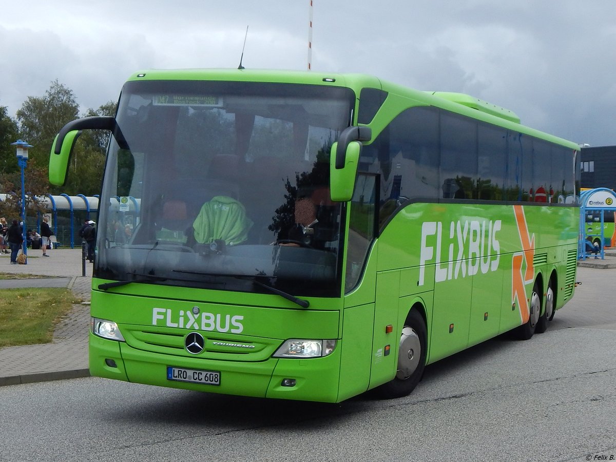 Mercedes Tourismo von Flixbus/Joost's aus Deutschland in Rostock. 