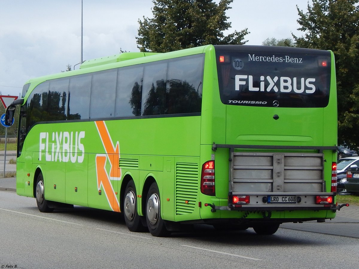 Mercedes Tourismo von Flixbus/Joost's aus Deutschland in Rostock. 