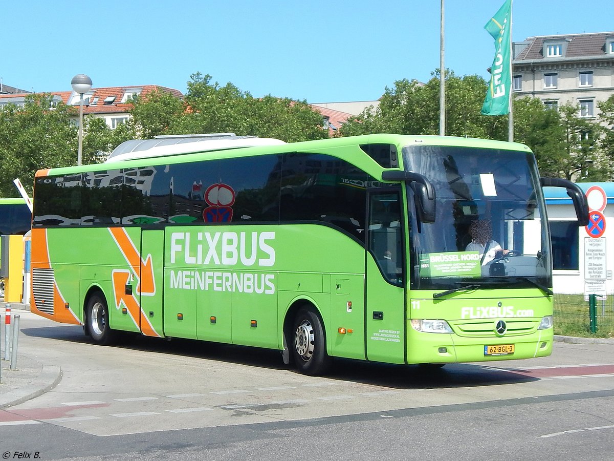 Mercedes Tourismo von Flixbus/Lanting Reizen aus den Niederlanden in Berlin. 