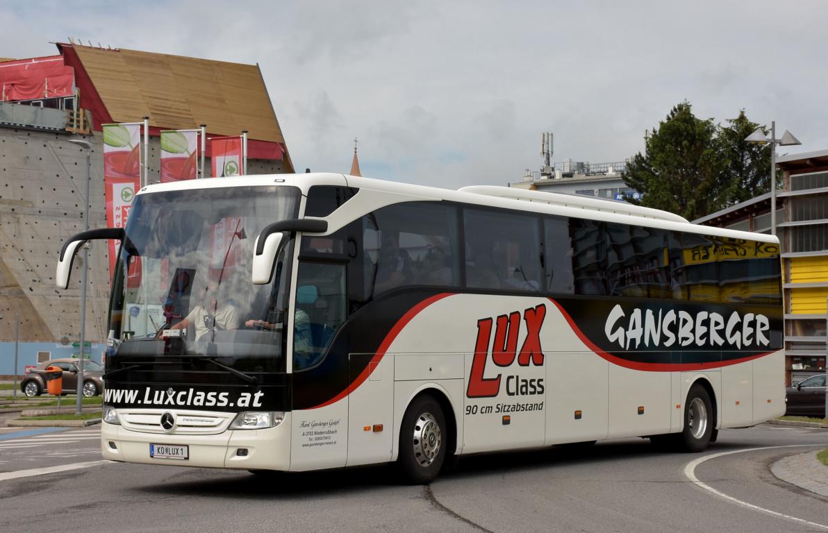 Mercedes Tourismo von GANSBERGER Reisen aus sterreich 2018 in Krems.