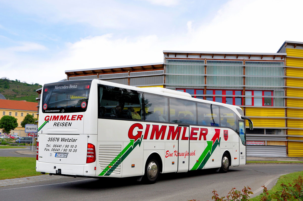 Mercedes Tourismo von Gimmler Reisen aus der BRD in Krems.