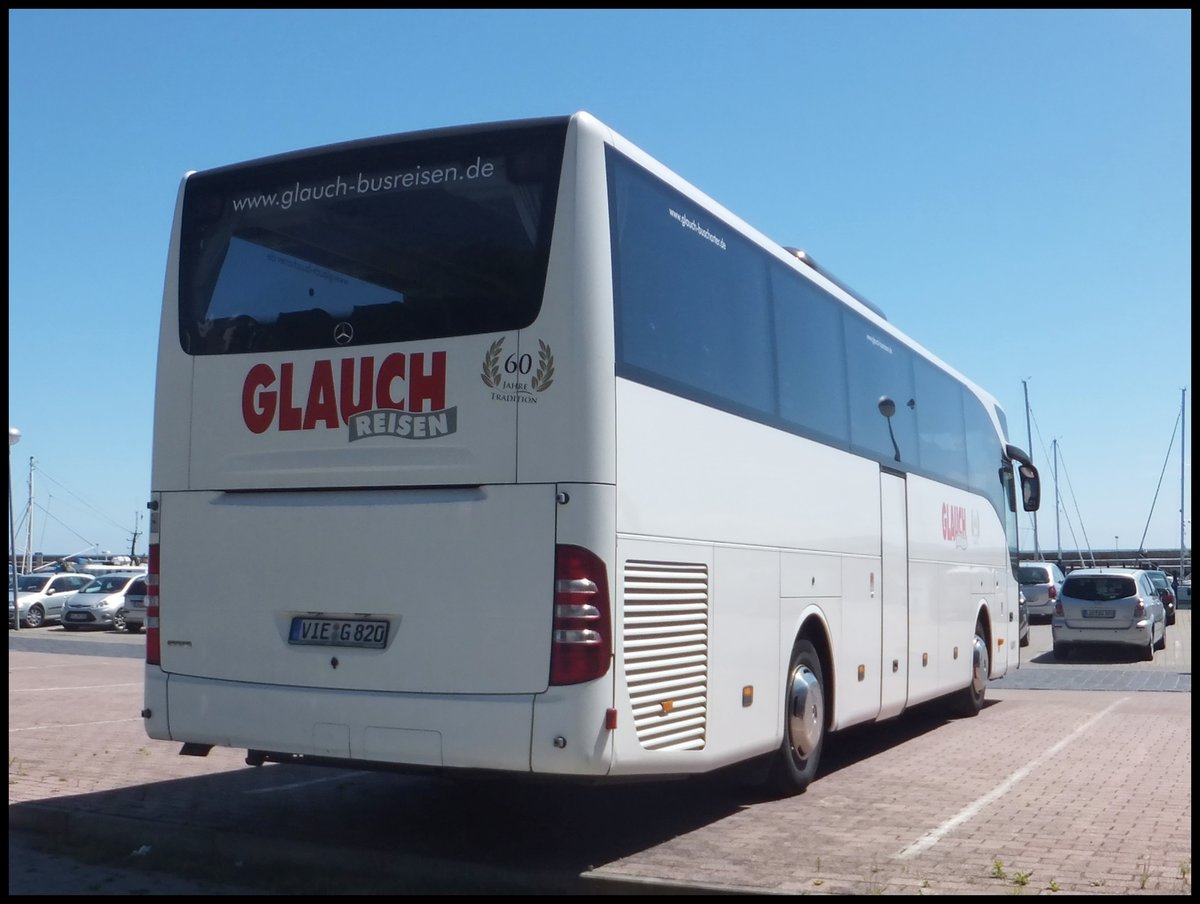 Mercedes Tourismo von Glauch aus Deutschland im Stadthafen Sassnitz.