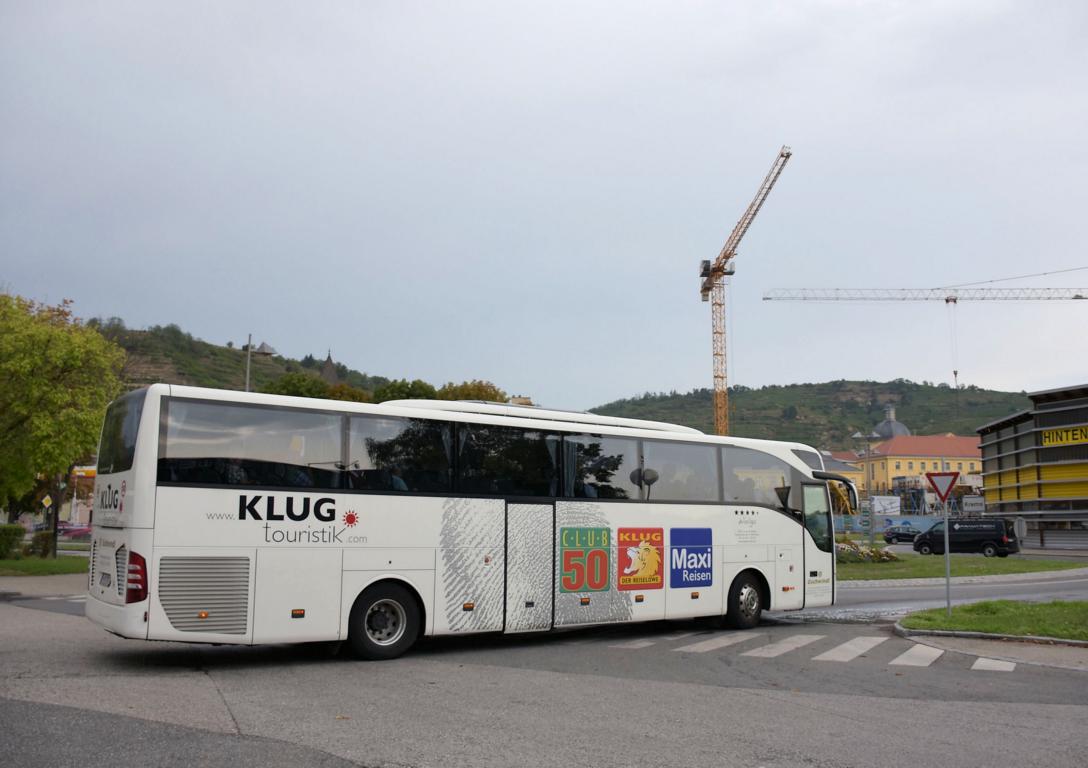 Mercedes Tourismo von Gschwindl Reisen (Klug Touristik) aus sterreich 2017 in Krems.