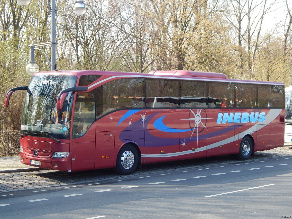 Mercedes Tourismo von Inebus aus Slowenien (ex Steinmüller/D) in Berlin.