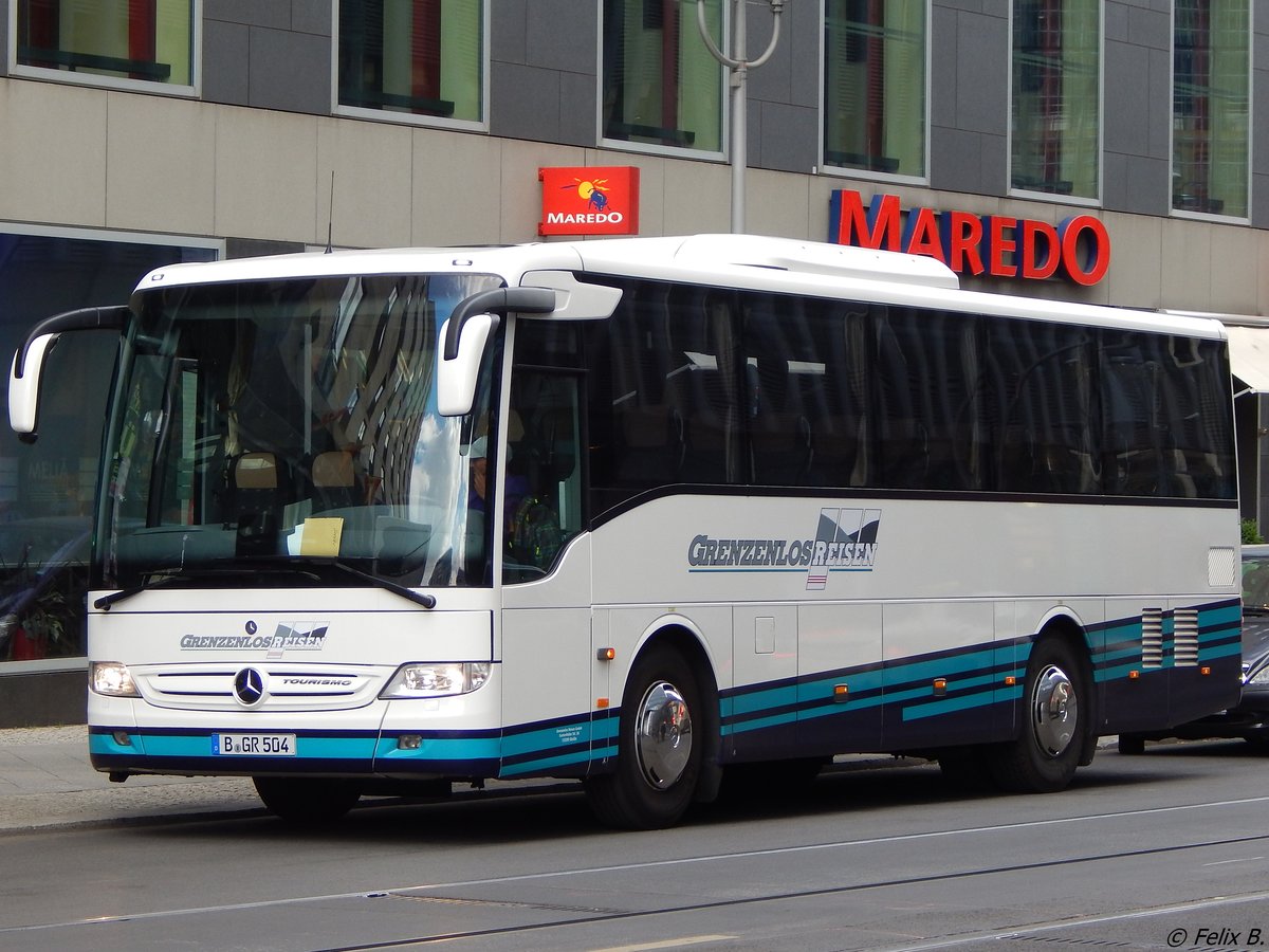 Mercedes Tourismo K von Grenzenlos Reisen aus Deutschland in Berlin.