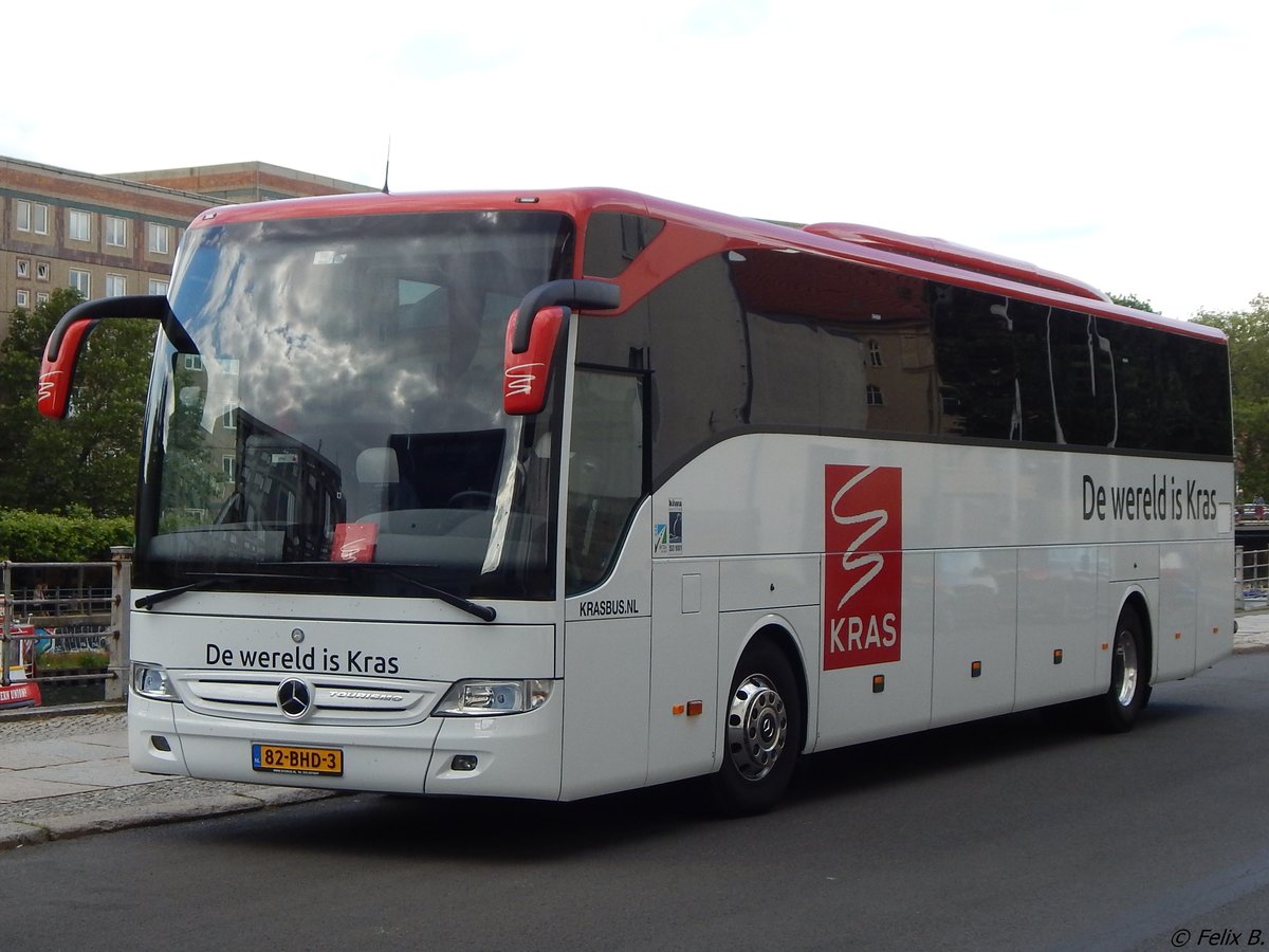 Mercedes Tourismo von Krasbus aus den Niederlanden in Berlin.