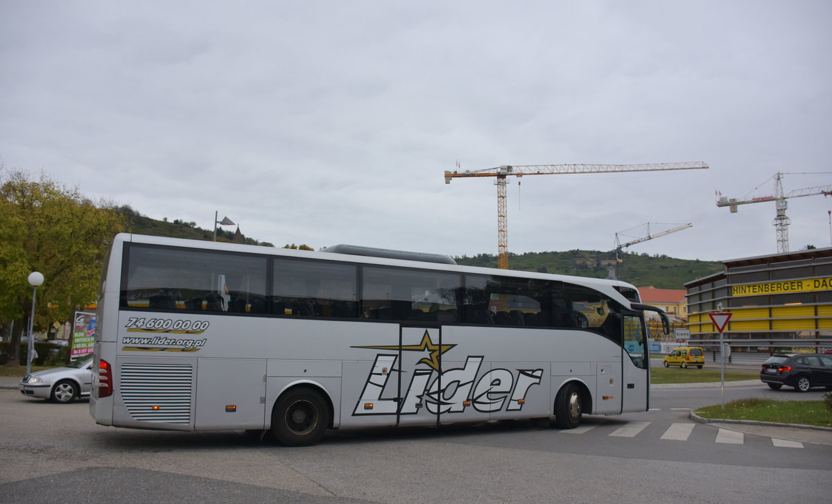 Mercedes Tourismo von Lider Reisen aus PL 2017 in Krems.