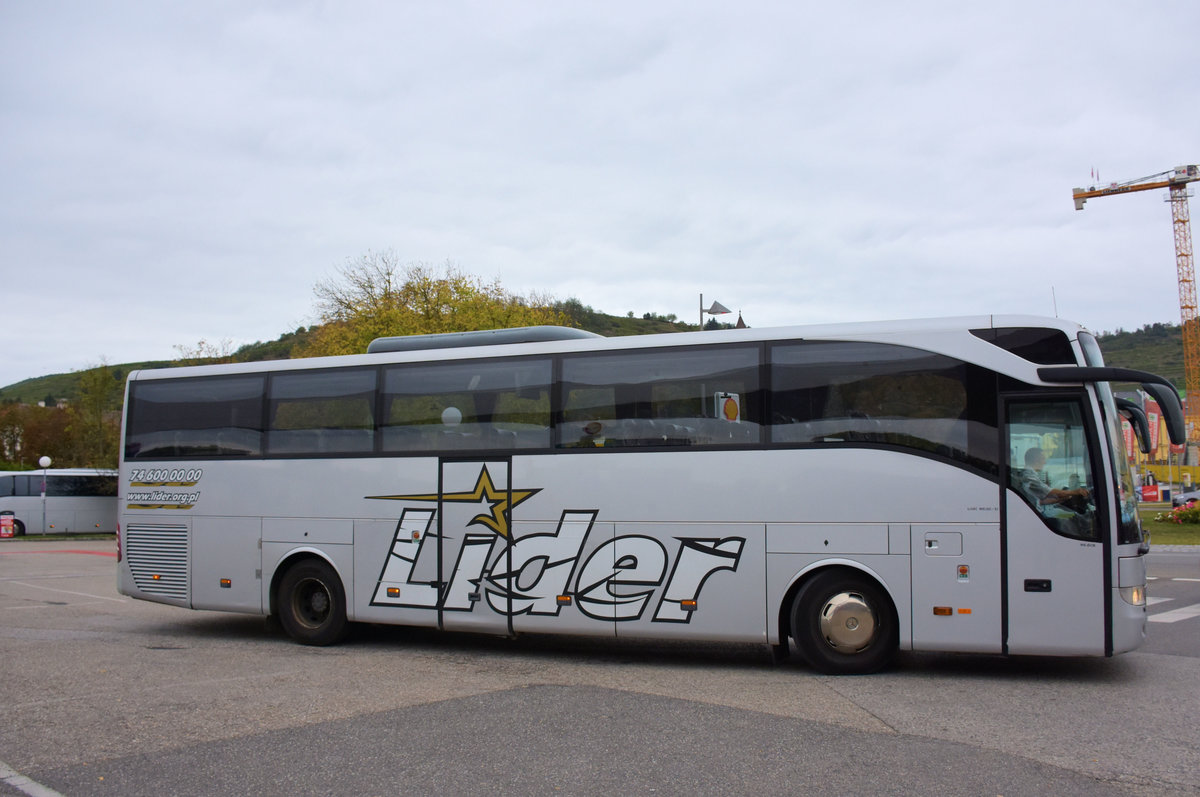 Mercedes Tourismo von Lider Reisen aus PL 2017 in Krems.