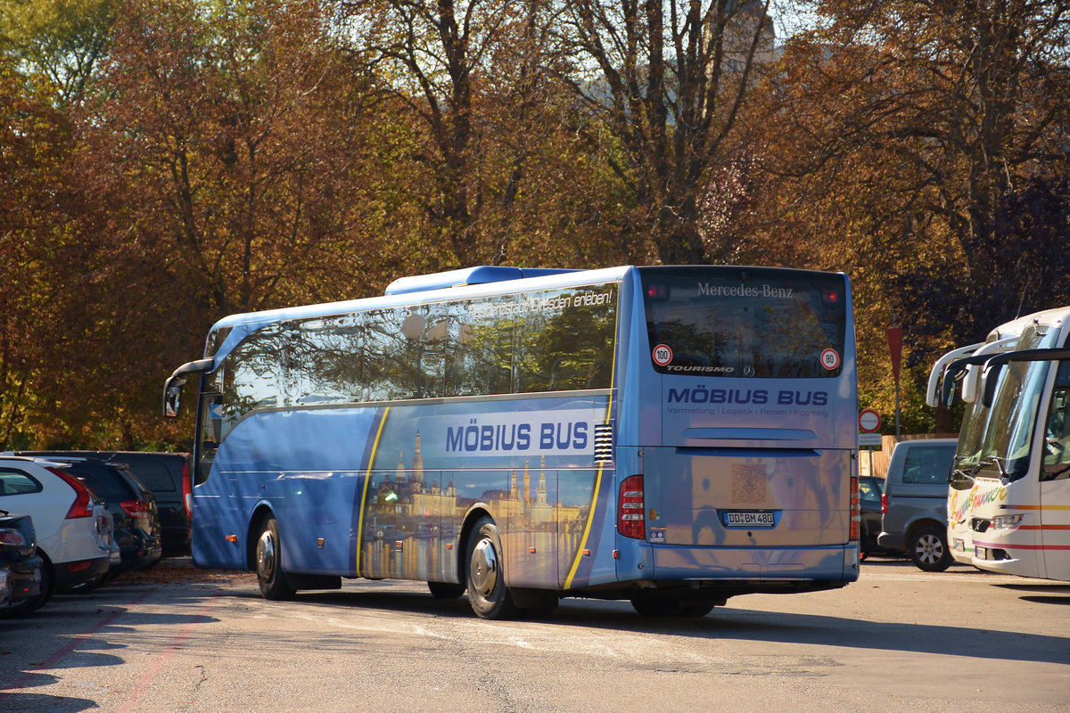 Mercedes Tourismo von Mbius Bus aus der BRD in Krems.