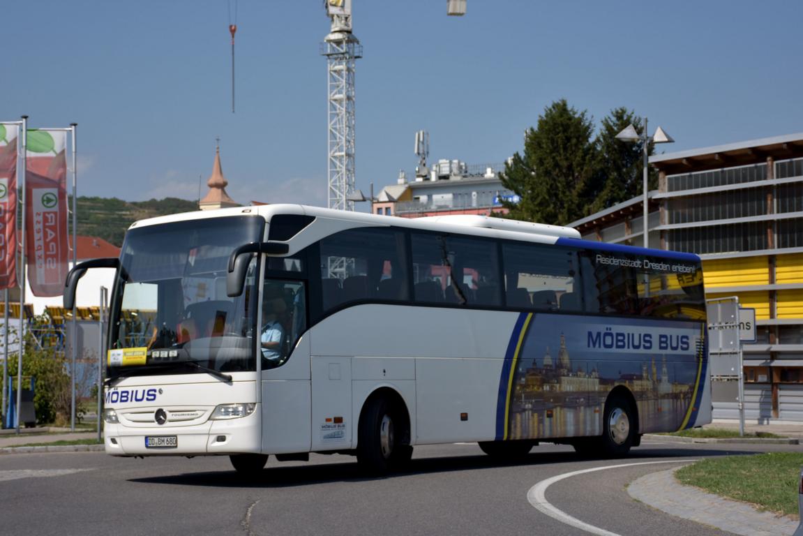 Mercedes Tourismo von Mbius Busreisen aus der BRD 2017 in Krems.