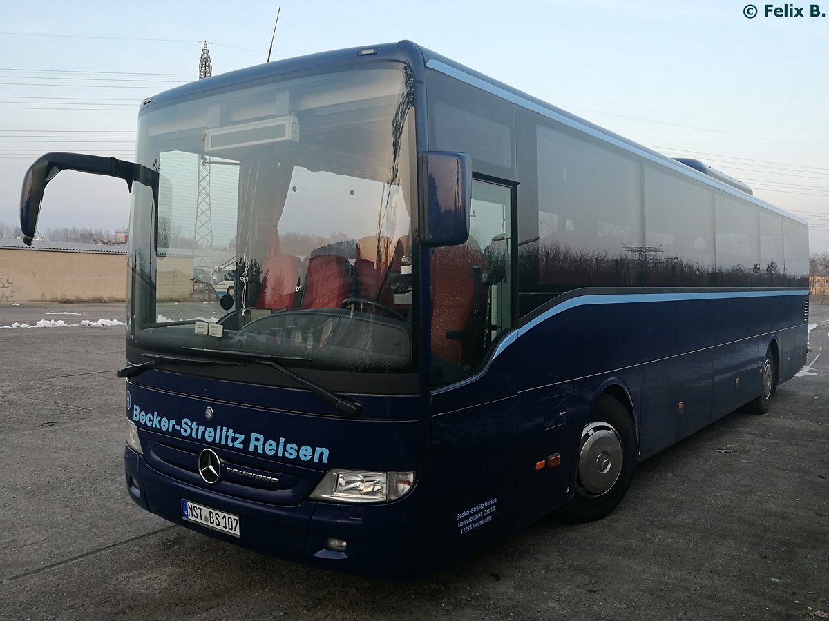 Mercedes Tourismo RH von Becker-Strelitz-Reisen aus Deutschland in Neubrandenburg.