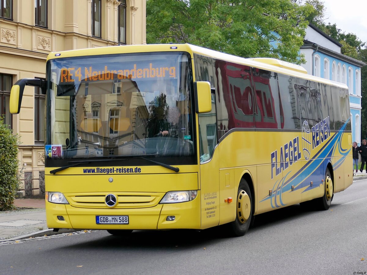 Mercedes Tourismo RH von Flaegel Reisen aus Deutschland in Neubrandenburg.