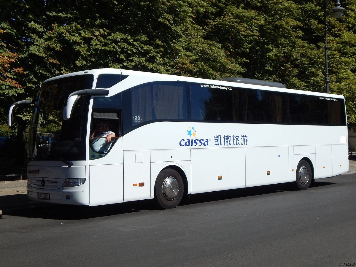 Mercedes Tourismo von Rubeš aus Tschechien in Berlin.