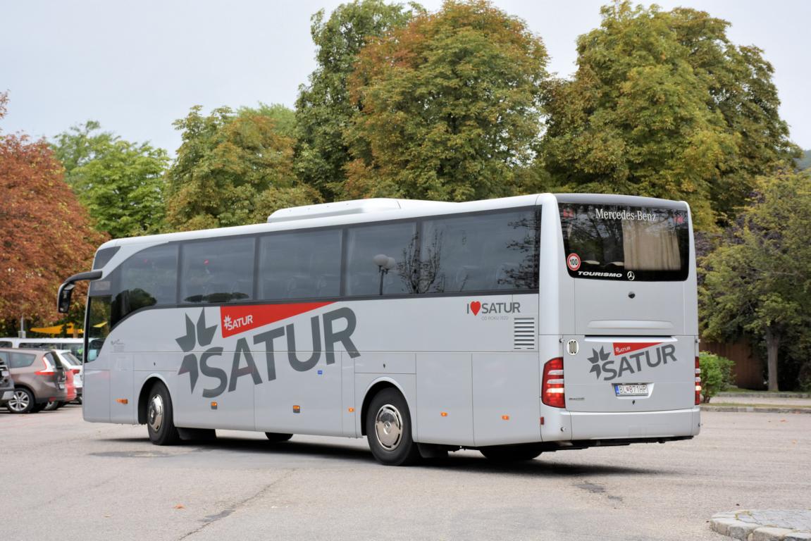 Mercedes Tourismo von SATUR Reisen aus der SK 2017 in Krems.