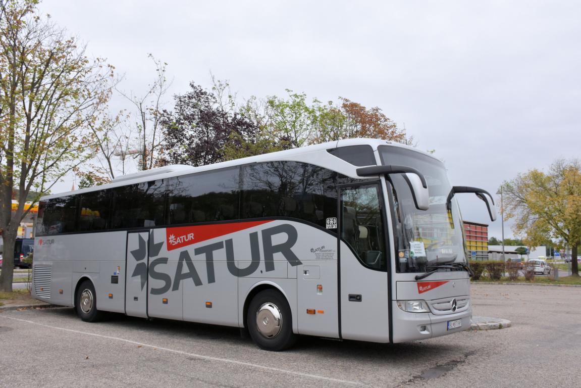 Mercedes Tourismo von SATUR Reisen aus der SK 2017 in Krems.