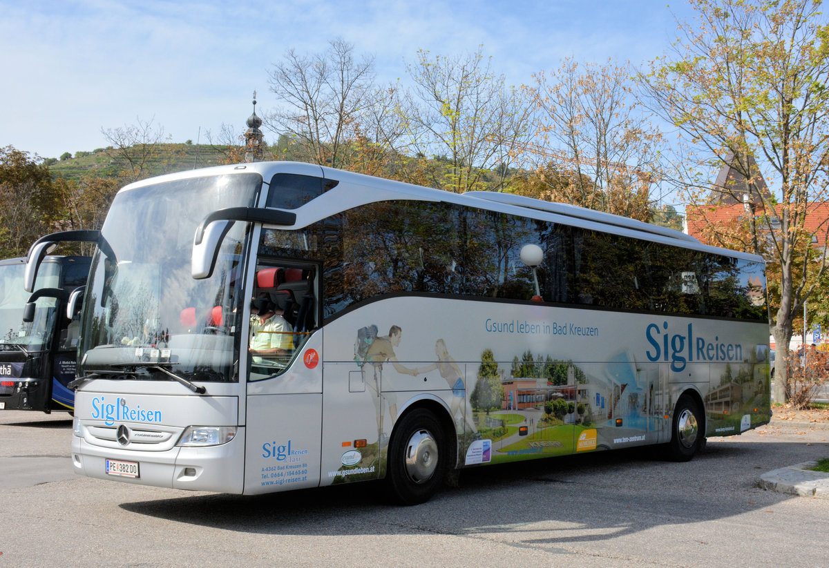 Mercedes Tourismo von Sigl reisen aus sterreich in Krems gesehen.