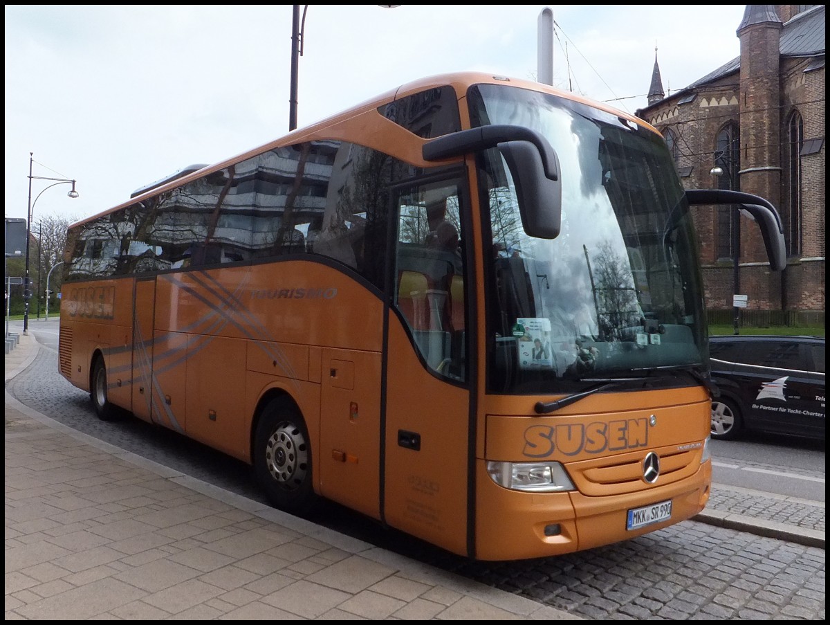 Mercedes Tourismo von Susen aus Deutschland in Rostock.