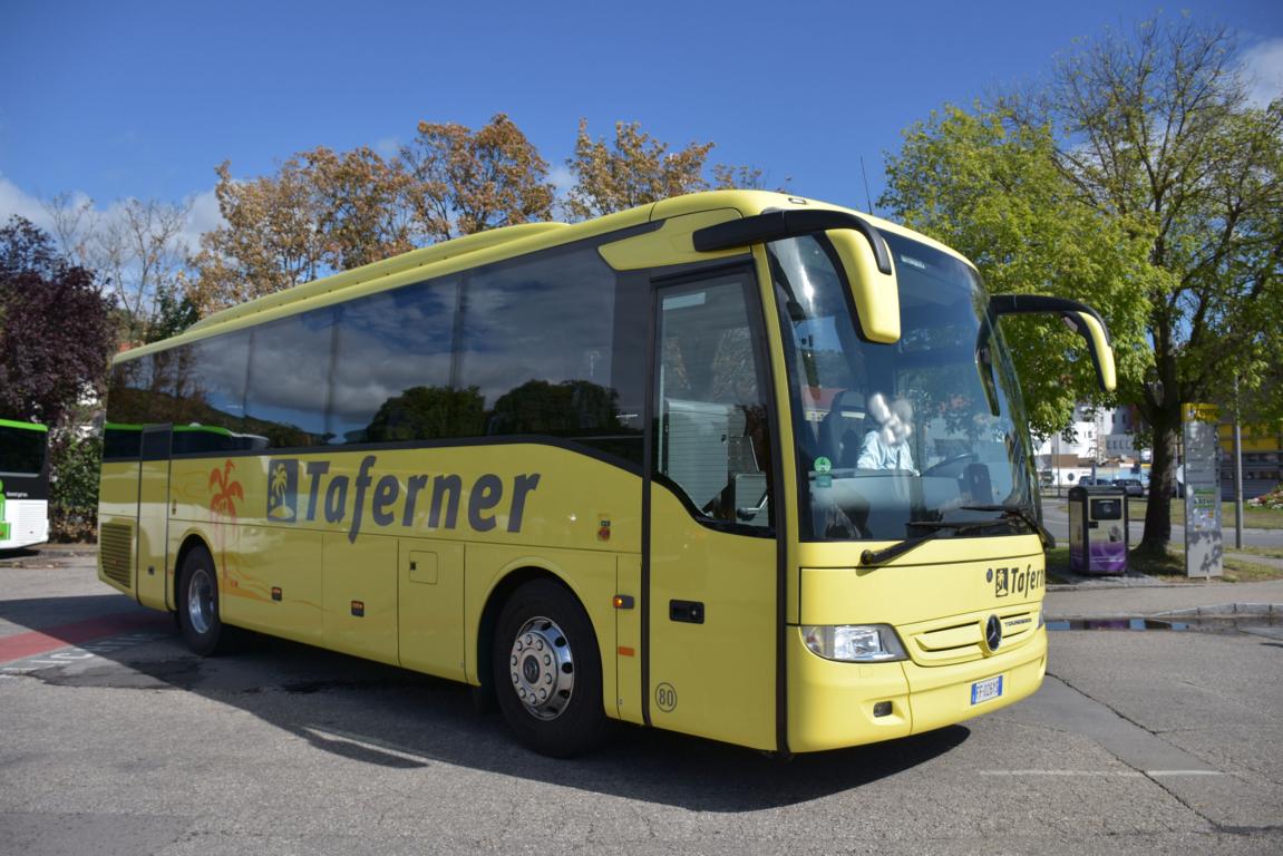 Mercedes Tourismo von Taferner Reisen aus Italien 2017 in Krems.