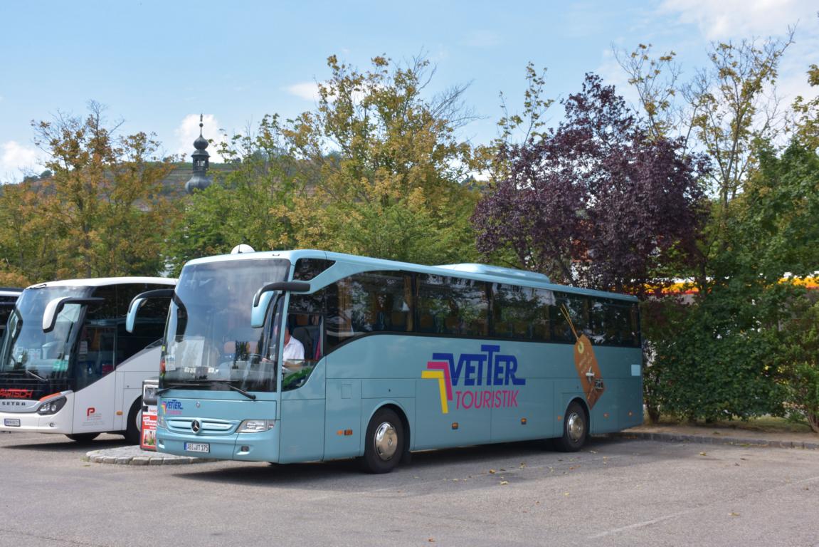 Mercedes Tourismo von der Vetter Touristik aus der BRD 06/2017 in Krems.