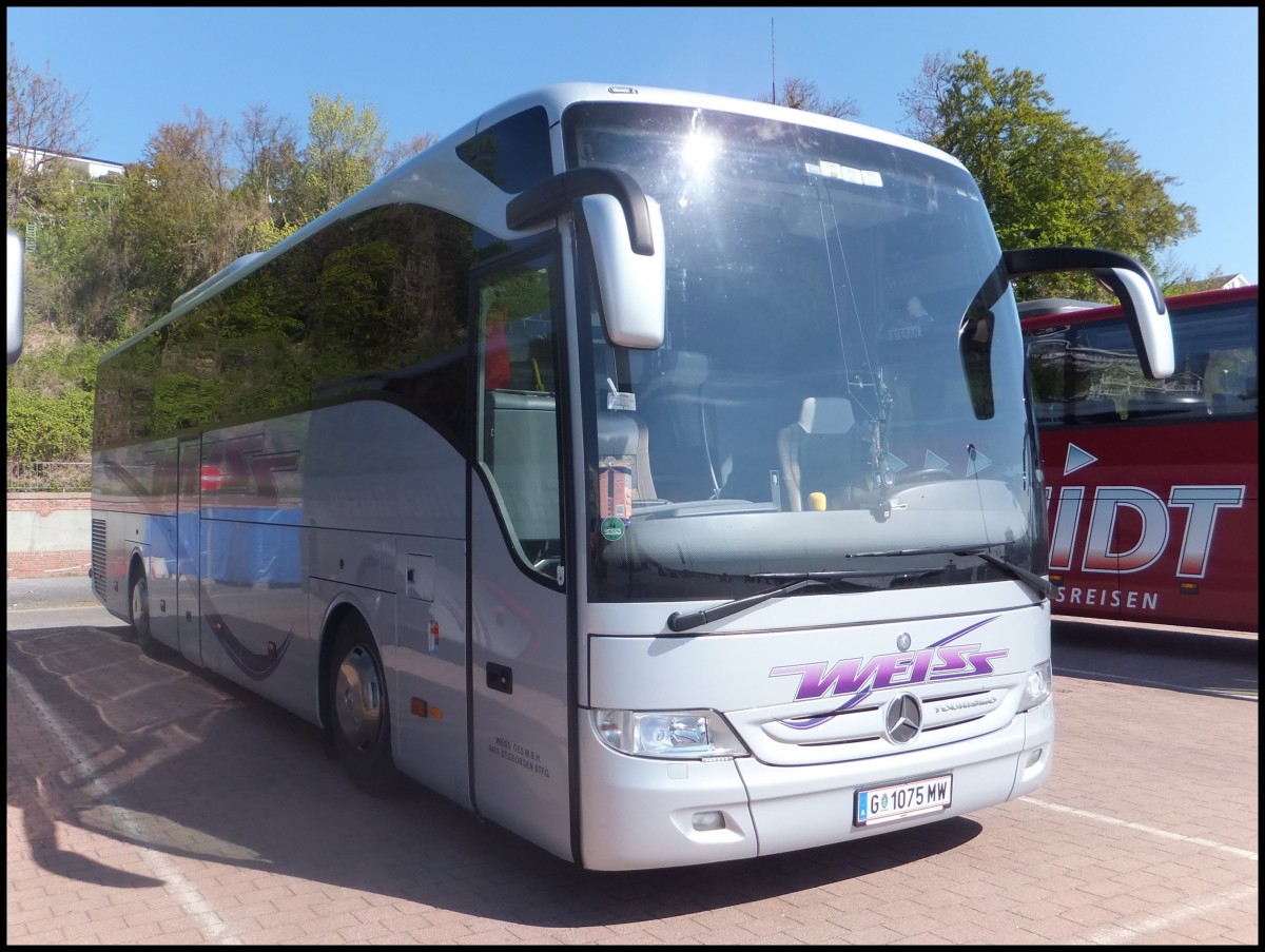 Mercedes Tourismo von Weiss aus sterreich im Stadthafen Sassnitz.