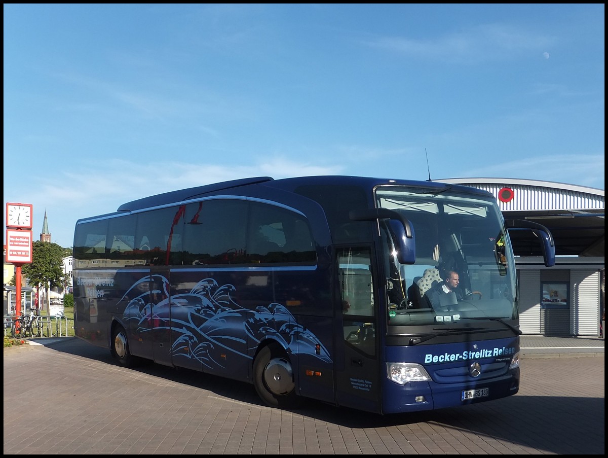 Mercedes Travego von Becker-Strelitz Reisen aus Deutschland in Bergen.