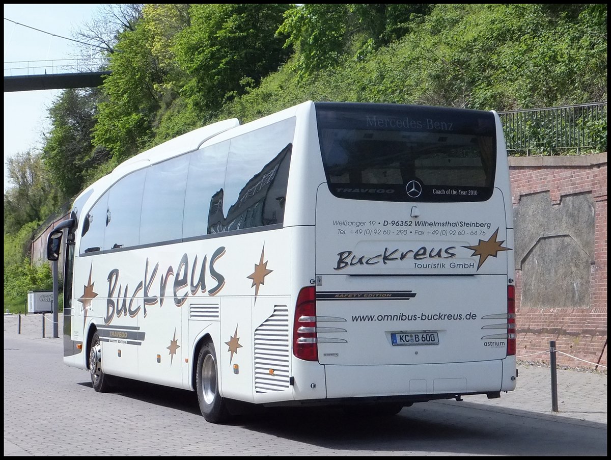 Mercedes Travego von Buckreus aus Deutschland im Stadthafen Sassnitz.