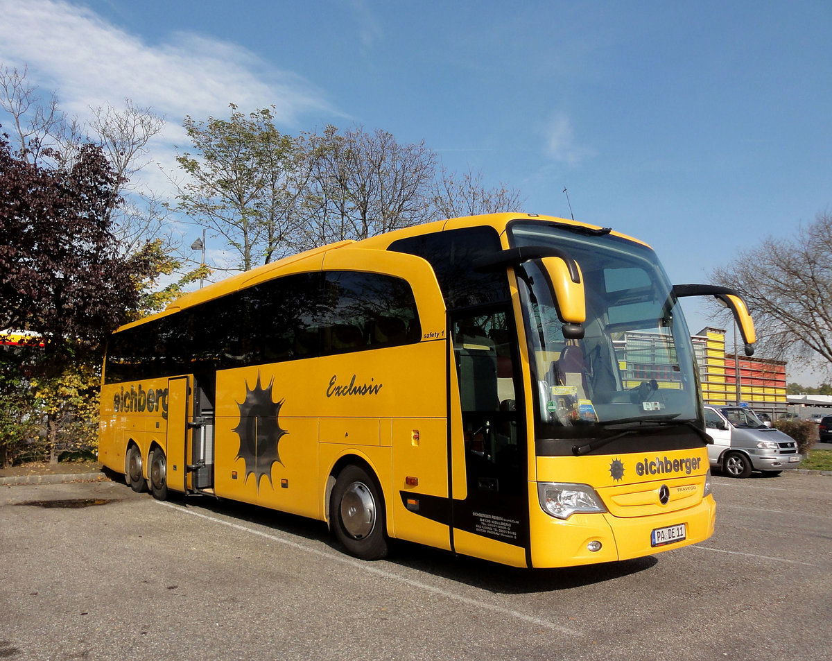 Mercedes Travego von Eichberger Reisen aus der BRD in Krems gesehen.