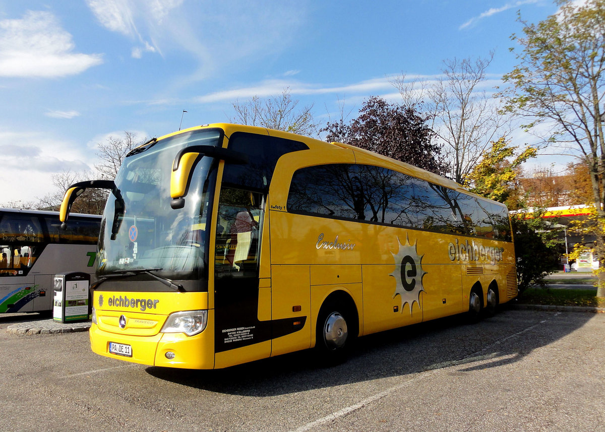 Mercedes Travego von Eichberger Reisen aus der BRD in Krems gesehen.