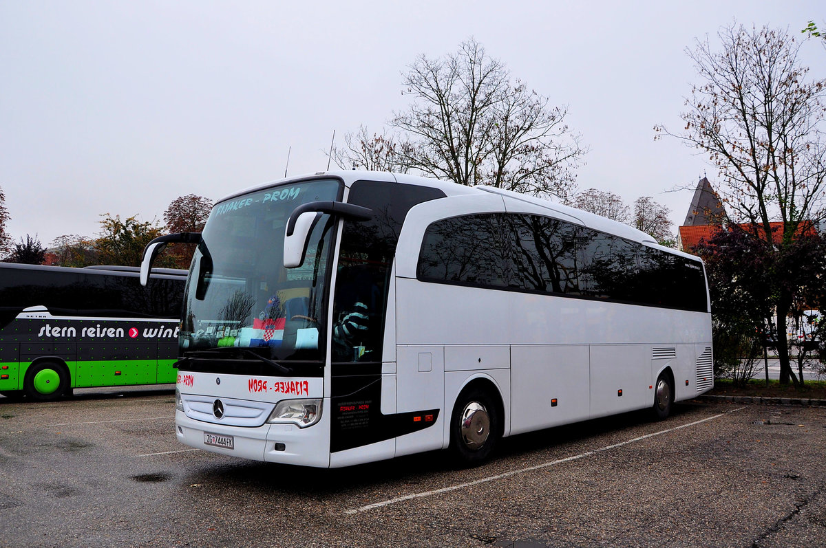 Mercedes Travego von Fijaker Prom aus Zagreb in Krems.