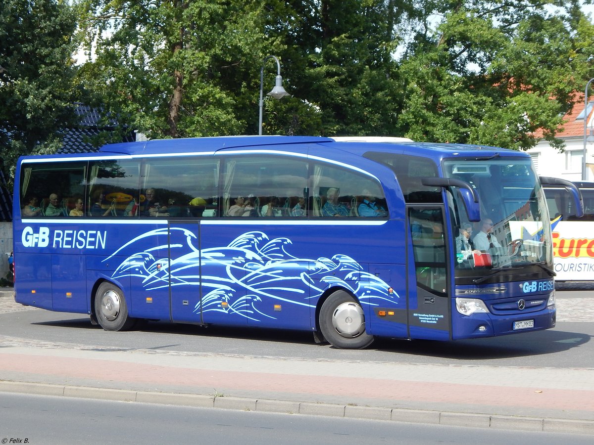 Mercedes Travego von GFB-Reisen aus Deutschland in Binz.