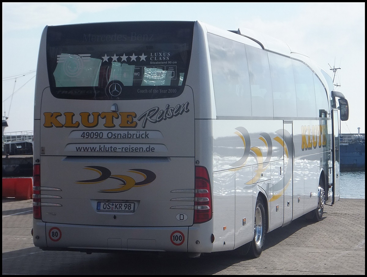 Mercedes Travego von Klute aus Deutschland im Stadthafen Sassnitz.