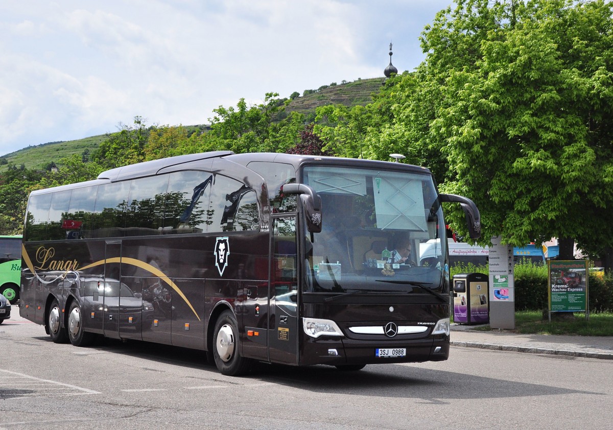 Mercedes Travego von Langr aus der CZ im Mai 2015 in Krems.