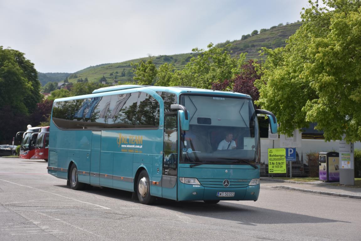 Mercedes Travego von Lubanski.pl Reisen in Krems.