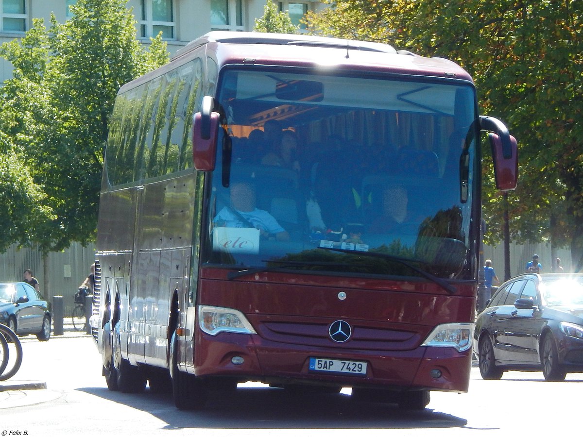 Mercedes Travego von Pavel Pazderka aus Tschechien in Berlin.