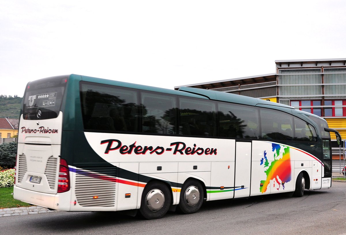 Mercedes Travego von Peters Reisen aus der BRD in Krems gesehen.