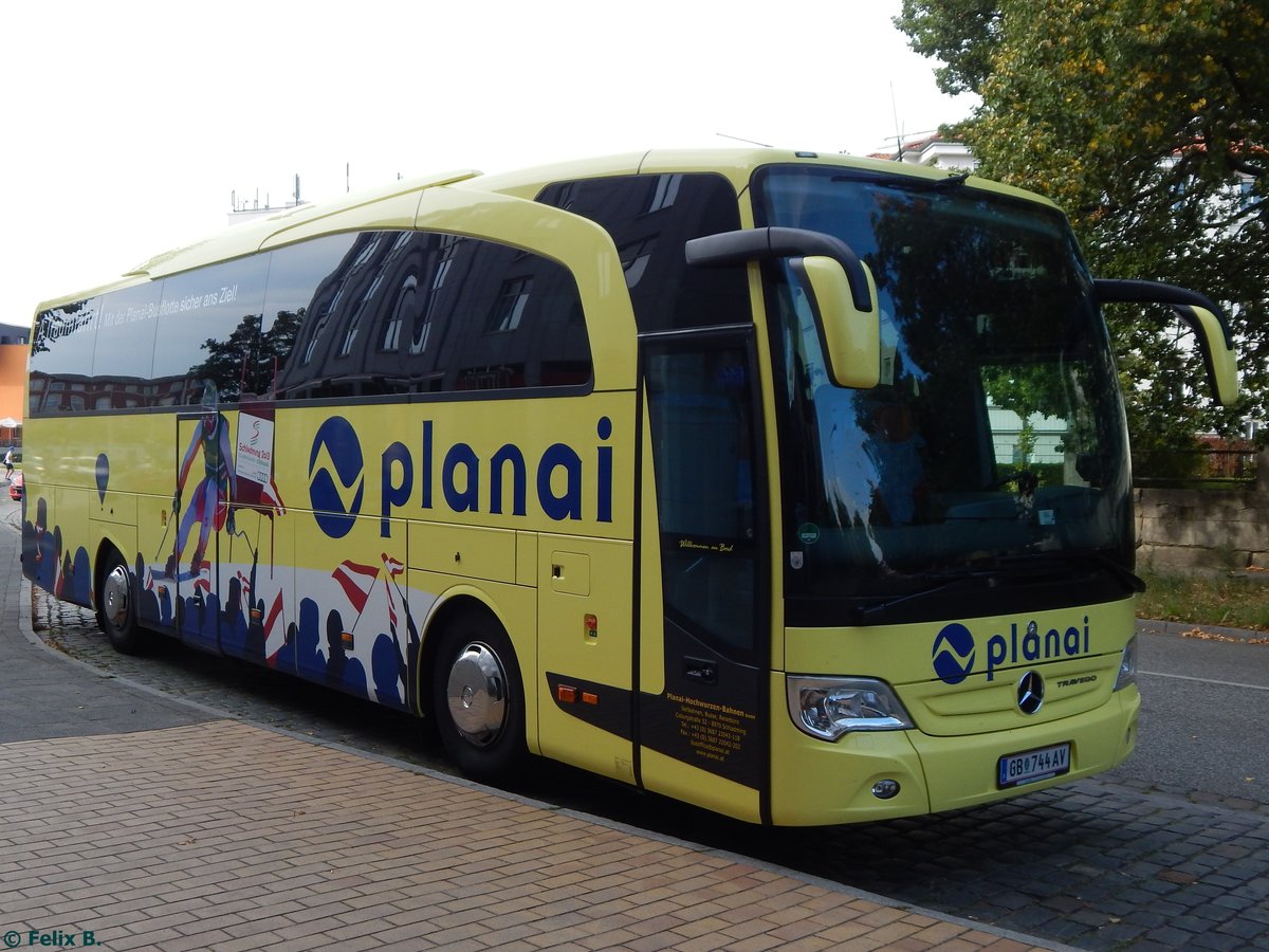 Mercedes Travego von Planai aus Österreich in Rostock.