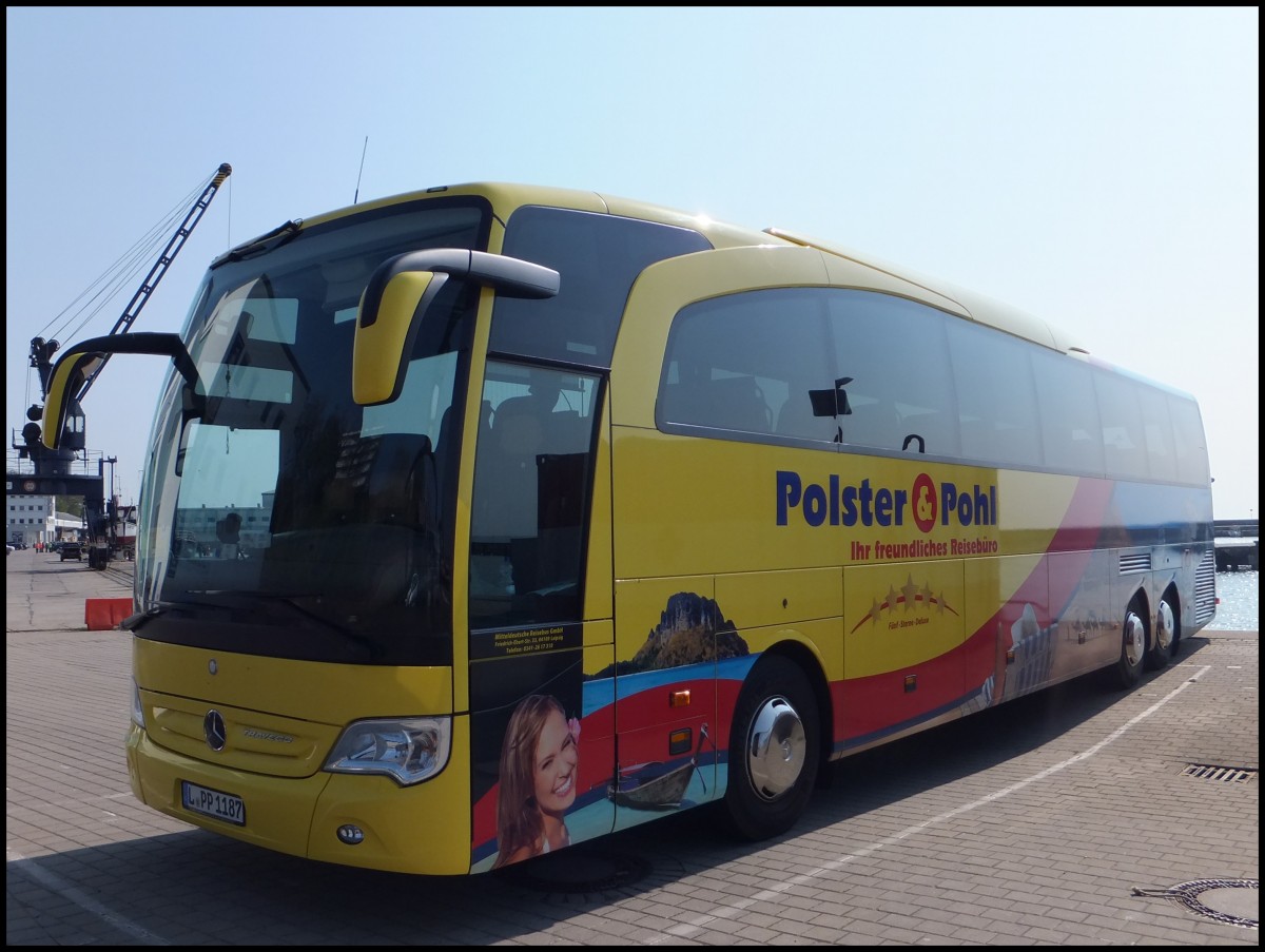 Mercedes Travego von Polster & Pohl aus Deutschland im Stadthafen Sassnitz.